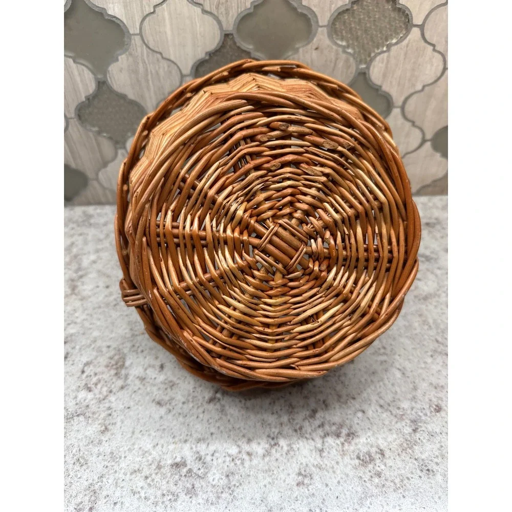 Vintage Yugoslavia Woven Wicker Basket Round Small Brown Wood Handle 7.5 Inch